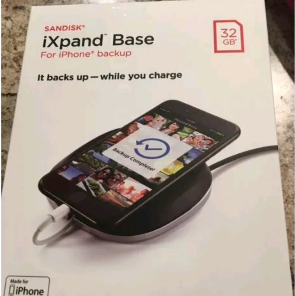 SanDisk iXpand Base